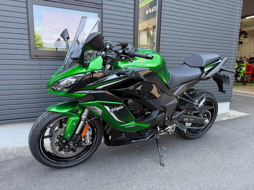 Kawasaki Ninja 1100SX 2026, зелёный, фото 3