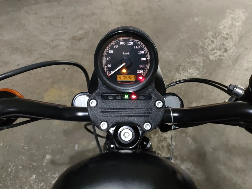 Harley-Davidson XL883N 2013, чёрный, фото 5
