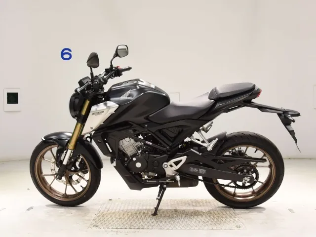 Honda CB125R JC91, matt black, фото 2