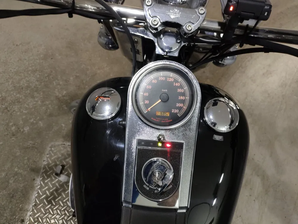 Harley-Davidson Heritage Softail Classic FLSTC1450 2001, чёрный, фото 5