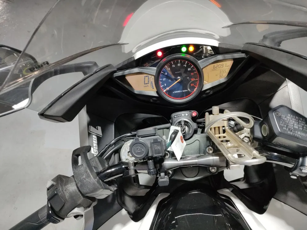 Honda Vfr1200Fd 2011, белый, фото 5