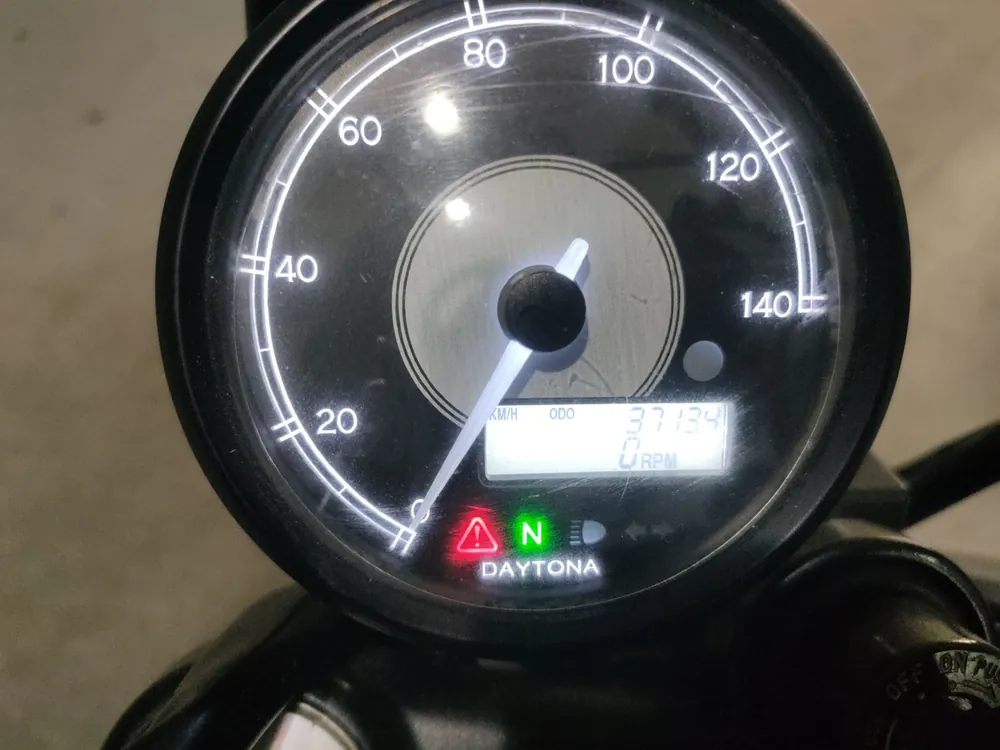 Kawasaki W400 2009, красный, фото 5