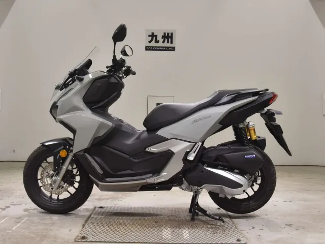 Honda ADV160, серый, фото 2