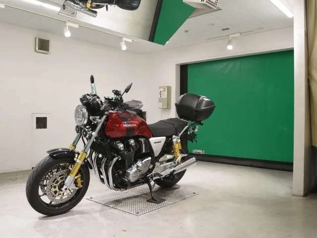 Honda CB1100F 2017, красный, фото 4