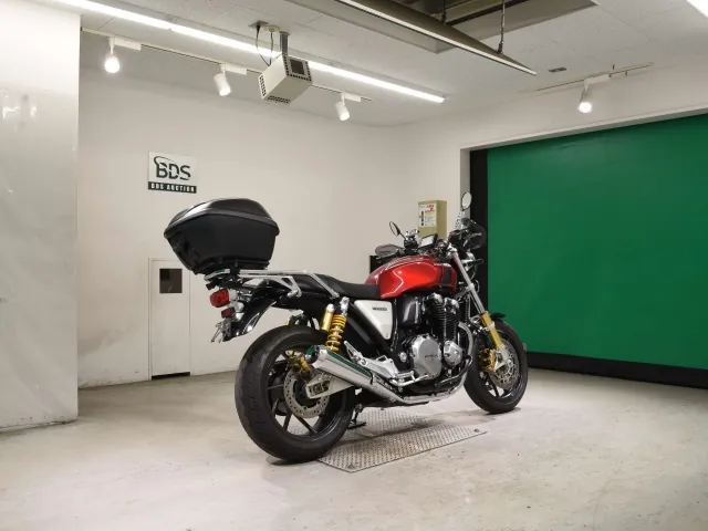Honda CB1100F 2017, красный, фото 5