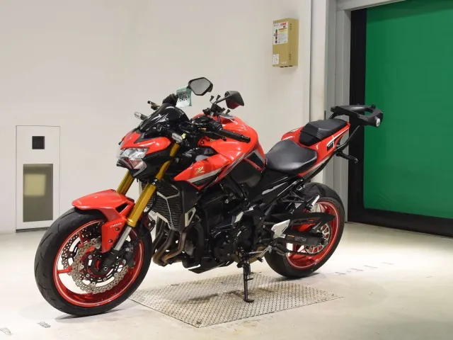 Kawasaki Z900-2 2022, red | black, фото 4