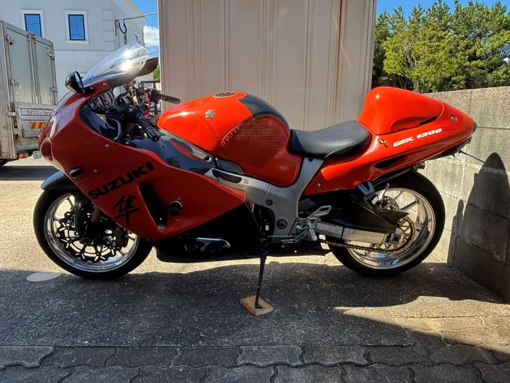 Suzuki GSX1300R Hayabusa 2000, фото 9