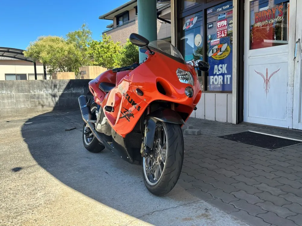 Suzuki GSX1300R Hayabusa 2000, фото 3
