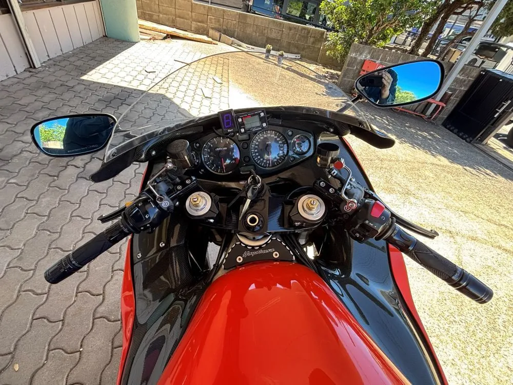 Suzuki GSX1300R Hayabusa 2000, фото 6