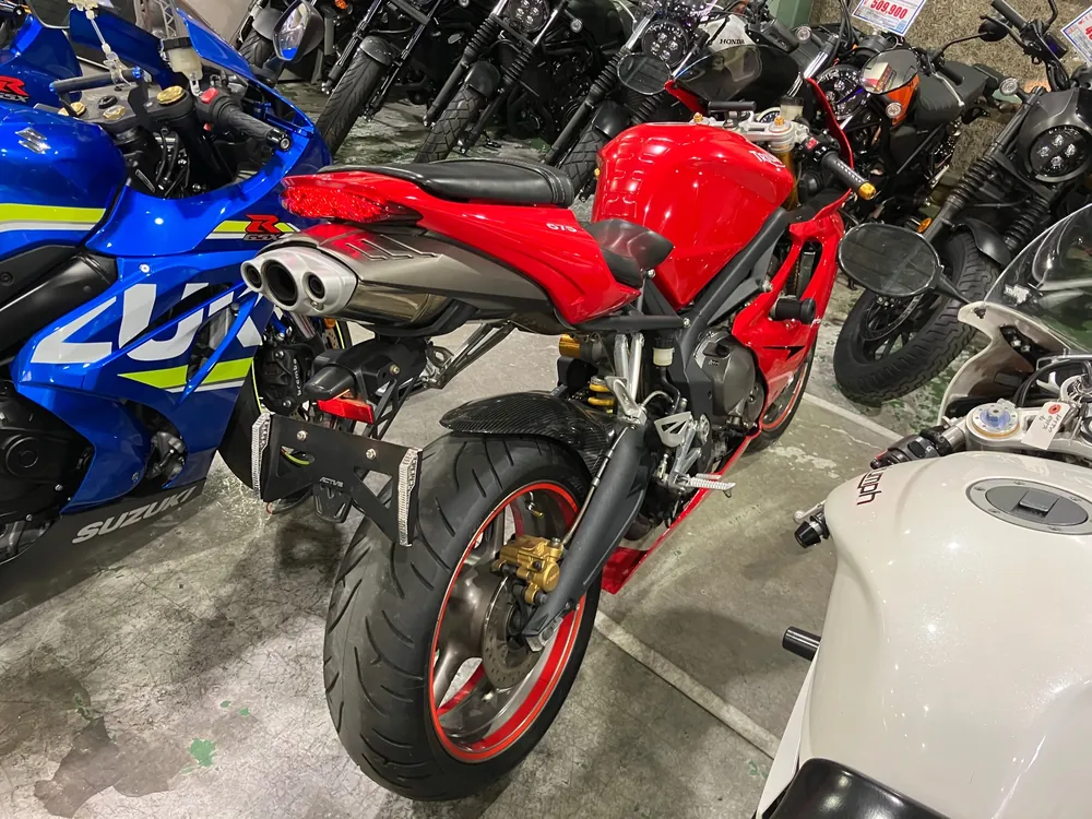 Triumph Daytona 675 2007, красный, фото 3