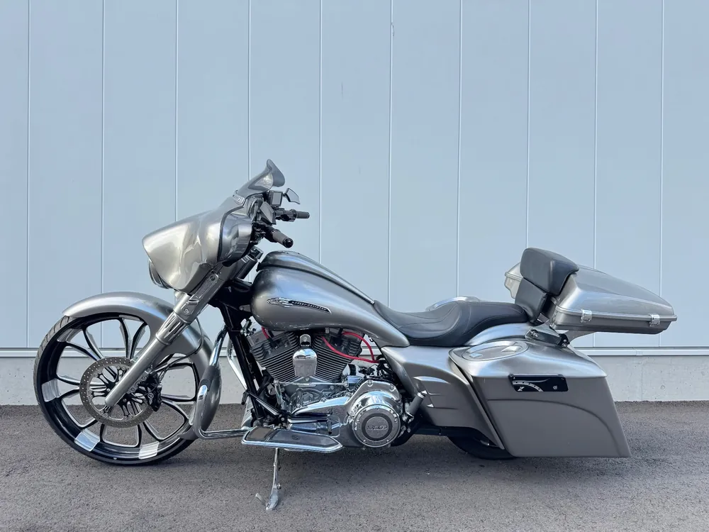 Harley-Davidson FLHXSE CVO 2015, чёрный, фото 8