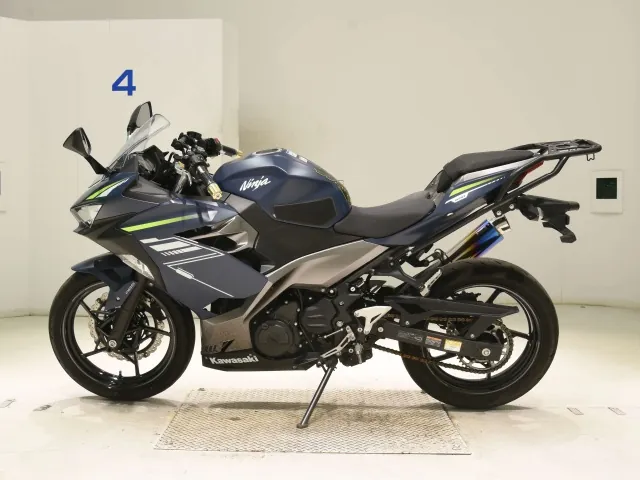 Kawasaki Ninja 400 2021, navy blue, фото 2