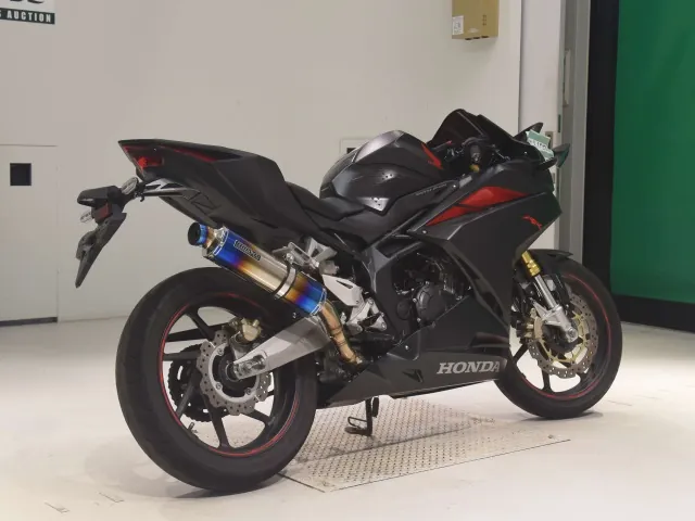 Honda CBR250RR, matt black, фото 5