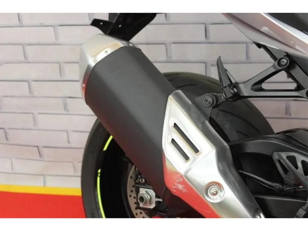 Suzuki GSX-R1000R 2019, серебристый, синий, фото 6