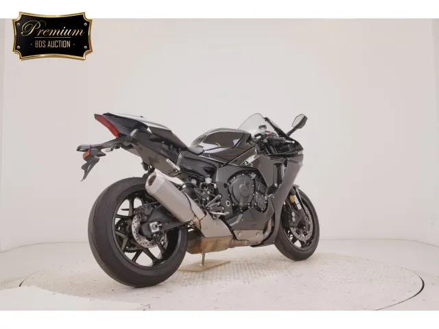 Yamaha YZF-R1M 2021, чёрный, фото 5