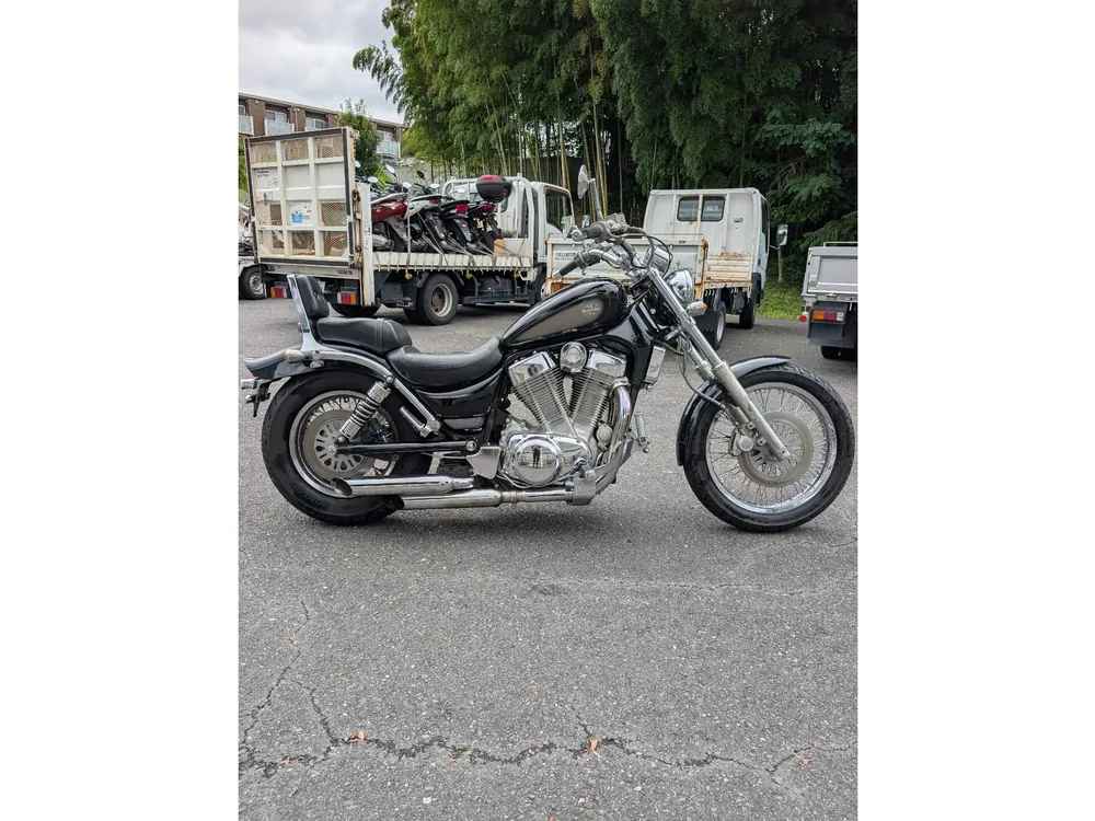 Suzuki Intruder 1400 1990, чёрный, фото 2