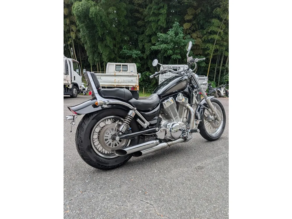Suzuki Intruder 1400 1990, чёрный, фото 3