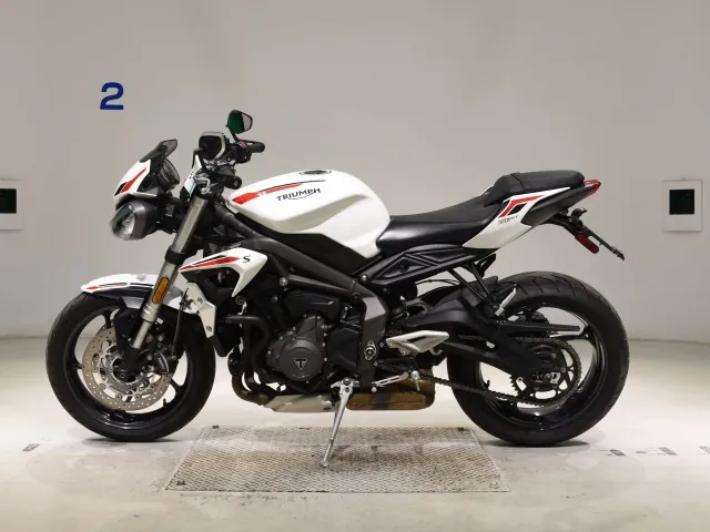 Triumph STREET TRIPLE S 2020, white | red | black, фото 2
