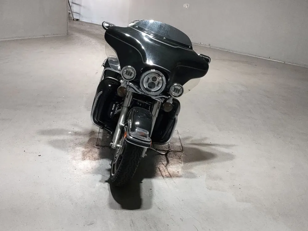 Harley-Davidson FLHTCU1580 2006, чёрный, фото 3