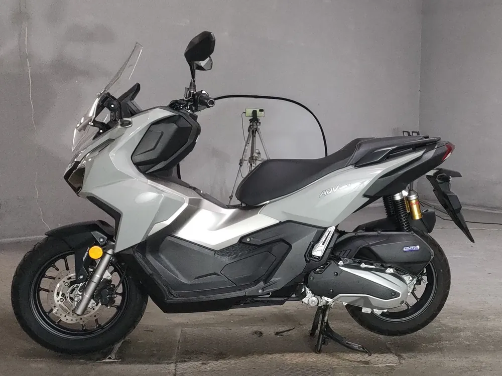 Honda ADV160, серый, фото 2