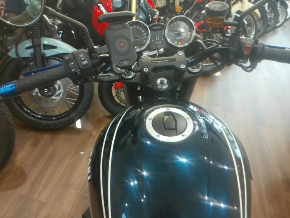 Kawasaki Z900RS 2021, синий, фото 4