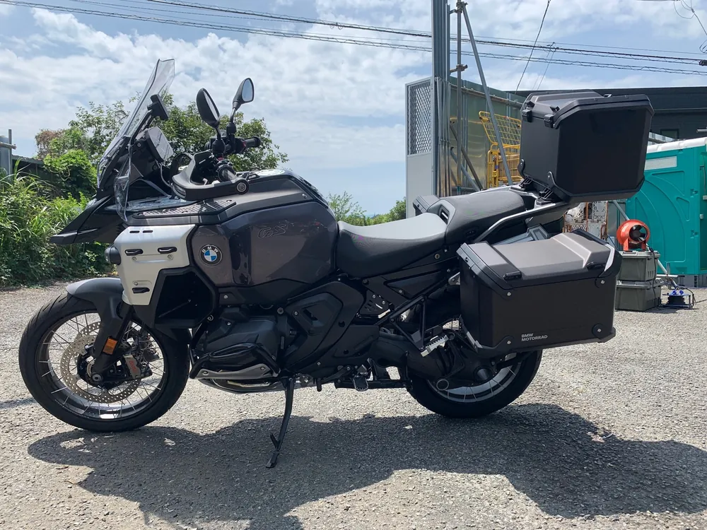 BMW R1300GS ADV 2026, black/gray, фото 3