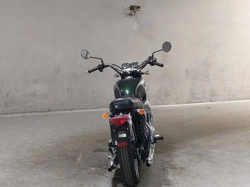 Kawasaki W650 2008, зелёный, фото 4