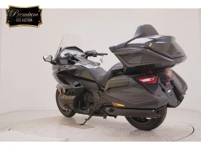 Honda GL1800 2026, black | gunmetal, фото 6