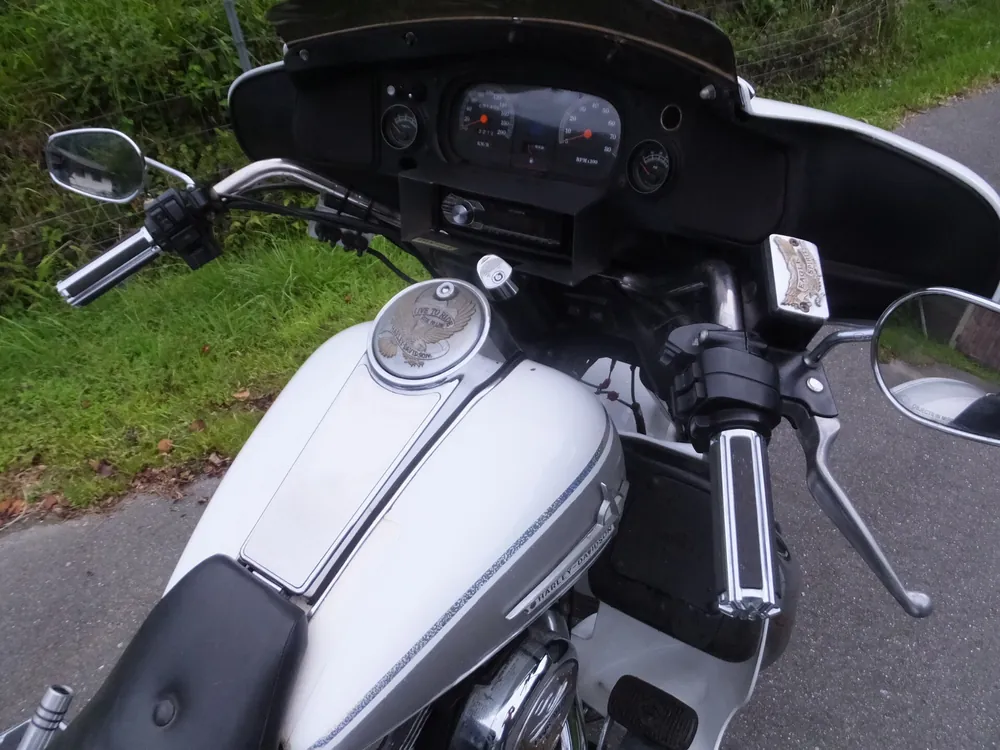 Harley-Davidson FLHTCU TRIKE 1993, white/silver, фото 9