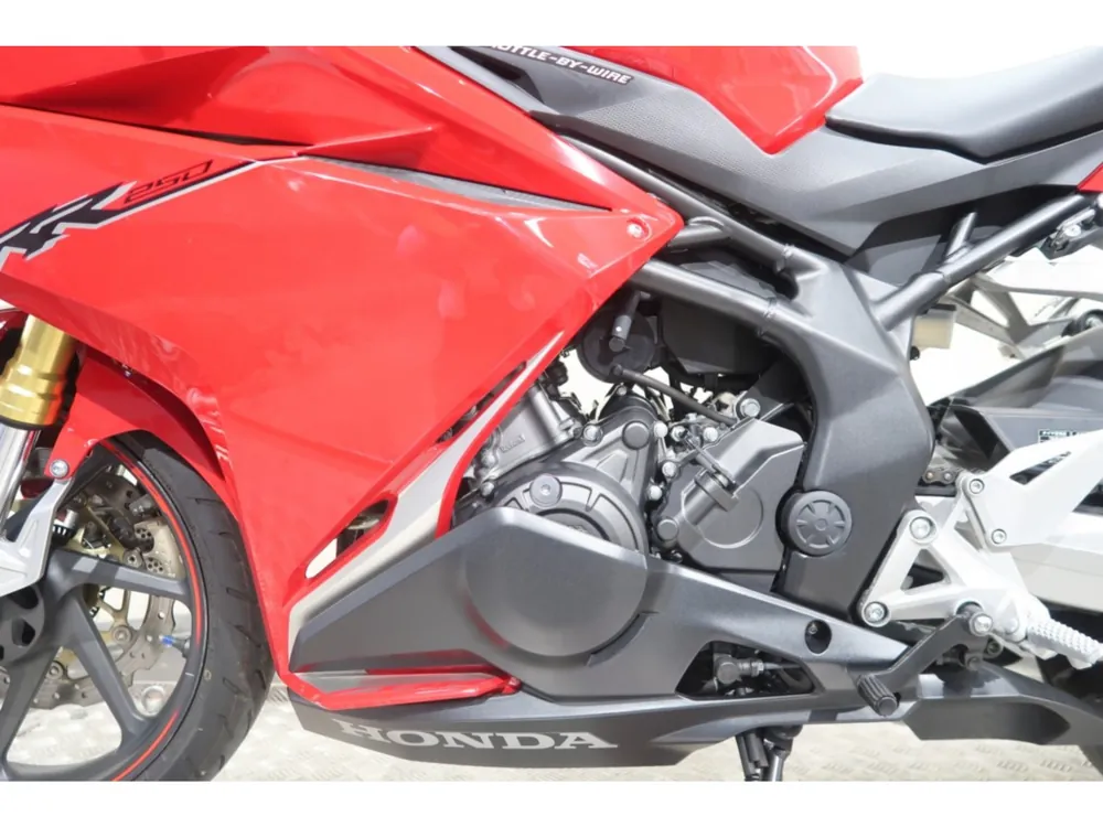 Honda CBR250RR, красный, фото 17