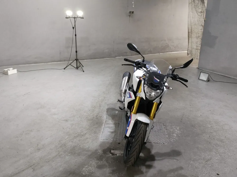 BMW G310R 2020, белый, фото 3
