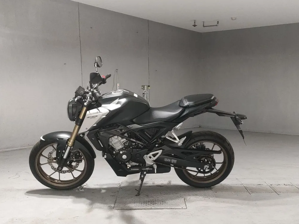 Honda CB125R JC91, чёрный, фото 2
