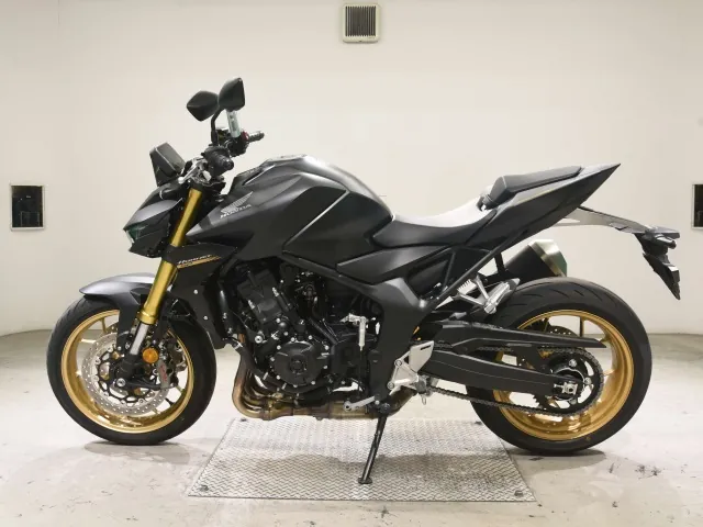 Honda CB1000 Hornet SP 2026, matt black, фото 2