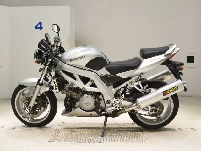 Suzuki SV1000S 2003, серебристый, фото 2