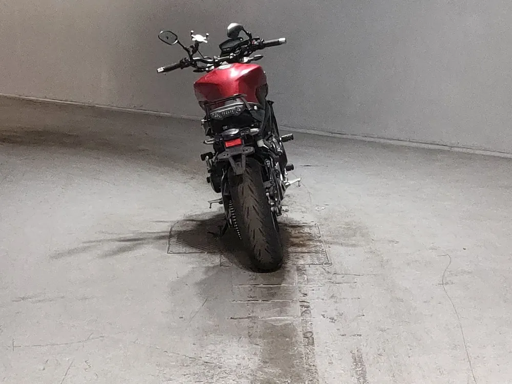 Yamaha MT-09 2016, красный, фото 4