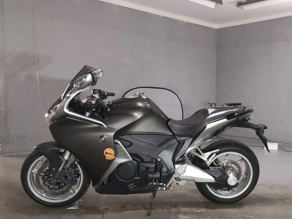 Honda Vfr1200Fd, серый, фото 2