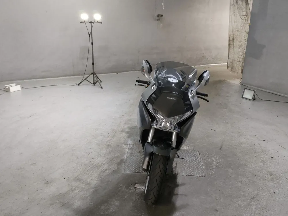 Honda Vfr1200Fd, серый, фото 3