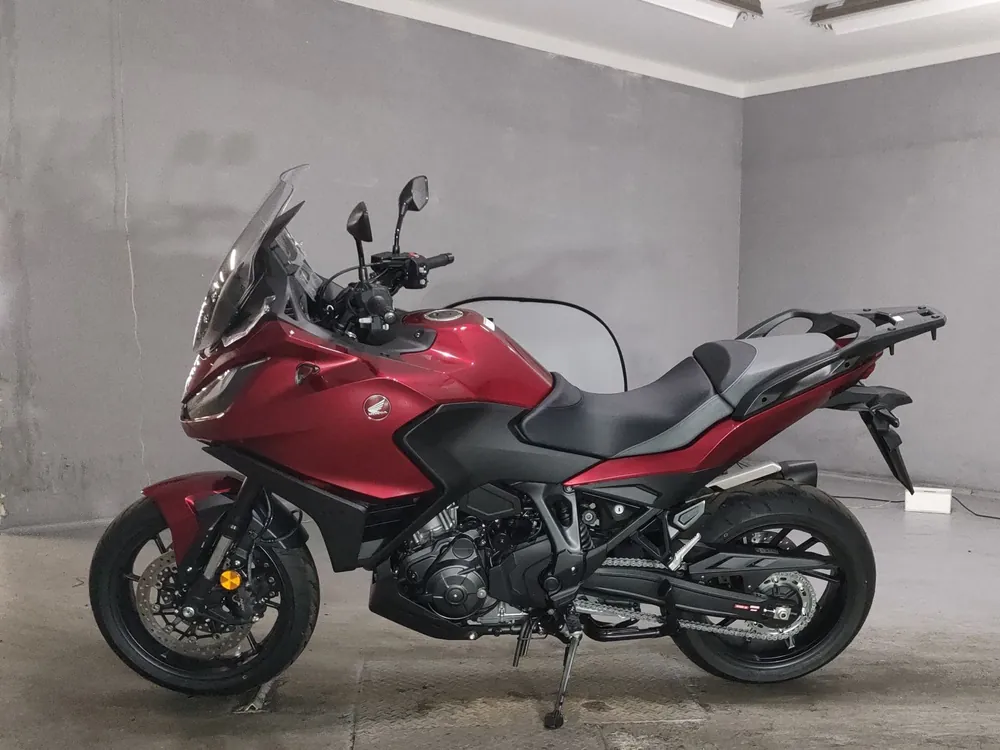 Honda NT1100 2025, красный, фото 2