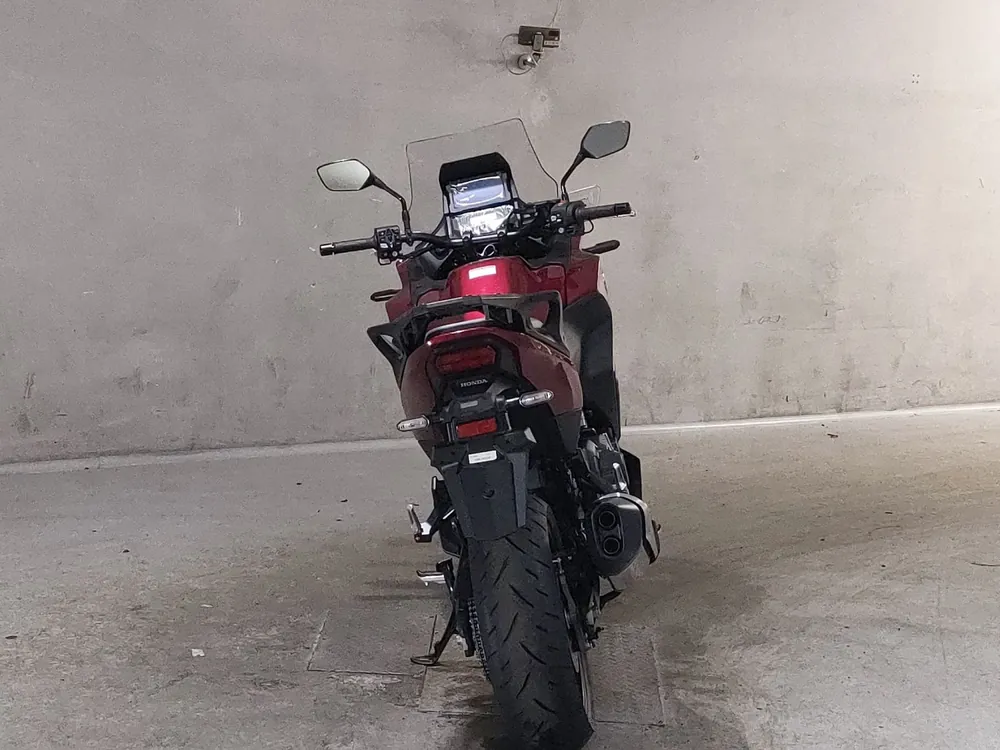Honda NT1100 2025, красный, фото 4