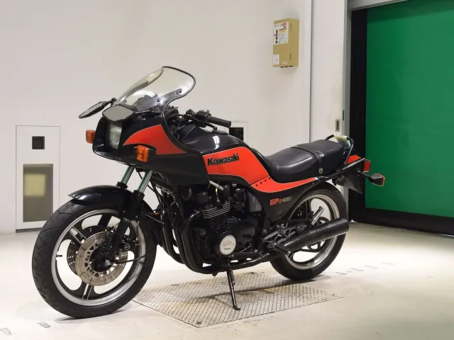 Kawasaki GPZ400F, red | black, фото 4