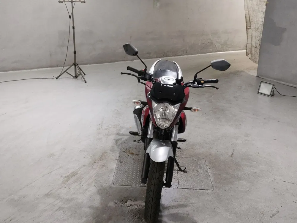 Suzuki Gixxer 150, красный, фото 3