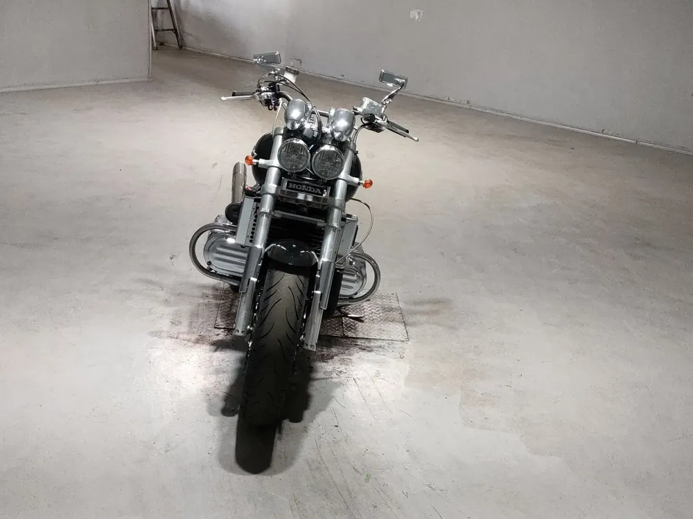 Honda Valkyrie 1997, чёрный, фото 3