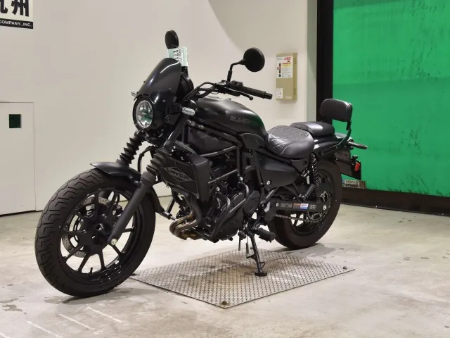 Kawasaki Eliminator 400SE 2025, matt black, фото 4