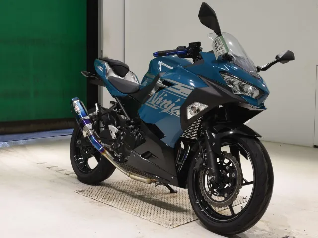 Kawasaki Ninja 400 2021, синий, фото 3