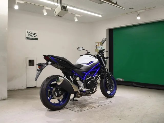 Suzuki SV650 2019, white | black, фото 5
