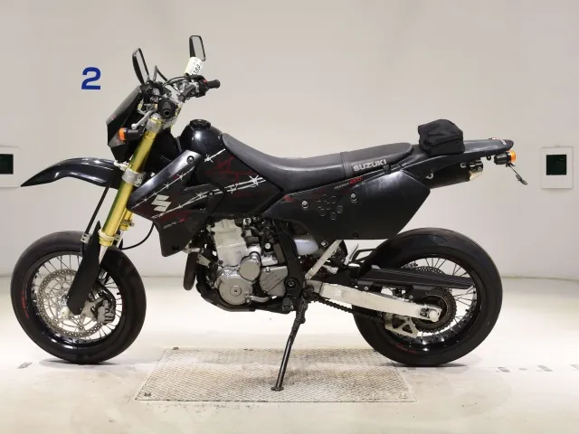 Suzuki DR-Z400SM 2011, чёрный, фото 2