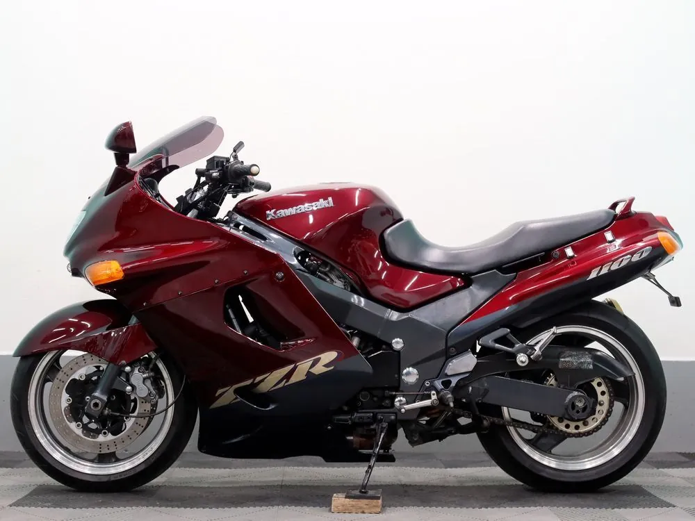 Kawasaki ZZ-R1100-2 2002, фото 6
