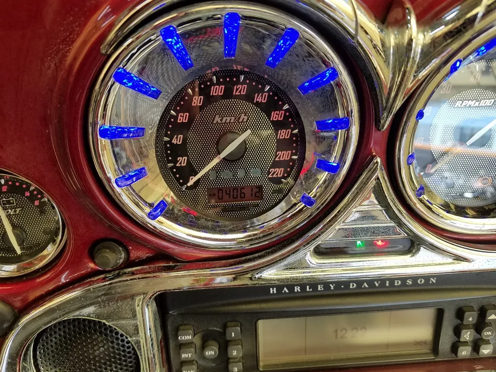 Harley-Davidson FLHXSE CVO 2012, красный, w red, фото 3