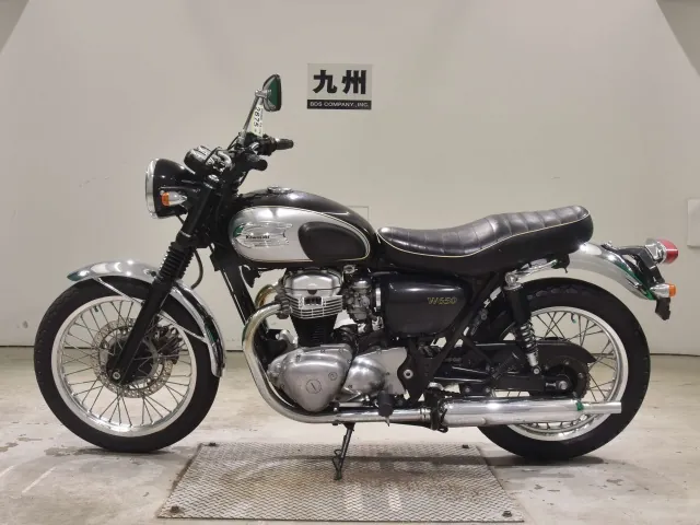 Kawasaki W650 2007, чёрный, серебристый, фото 2