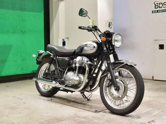 Kawasaki W650 2007, чёрный, серебристый, фото 3